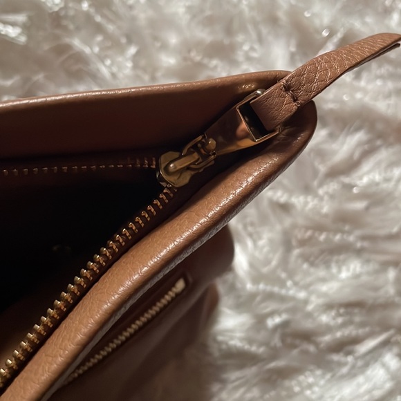 TORY BURCH LEATHER CHAIN DETAIL SHOULDER BAG - Picture 11 of 11